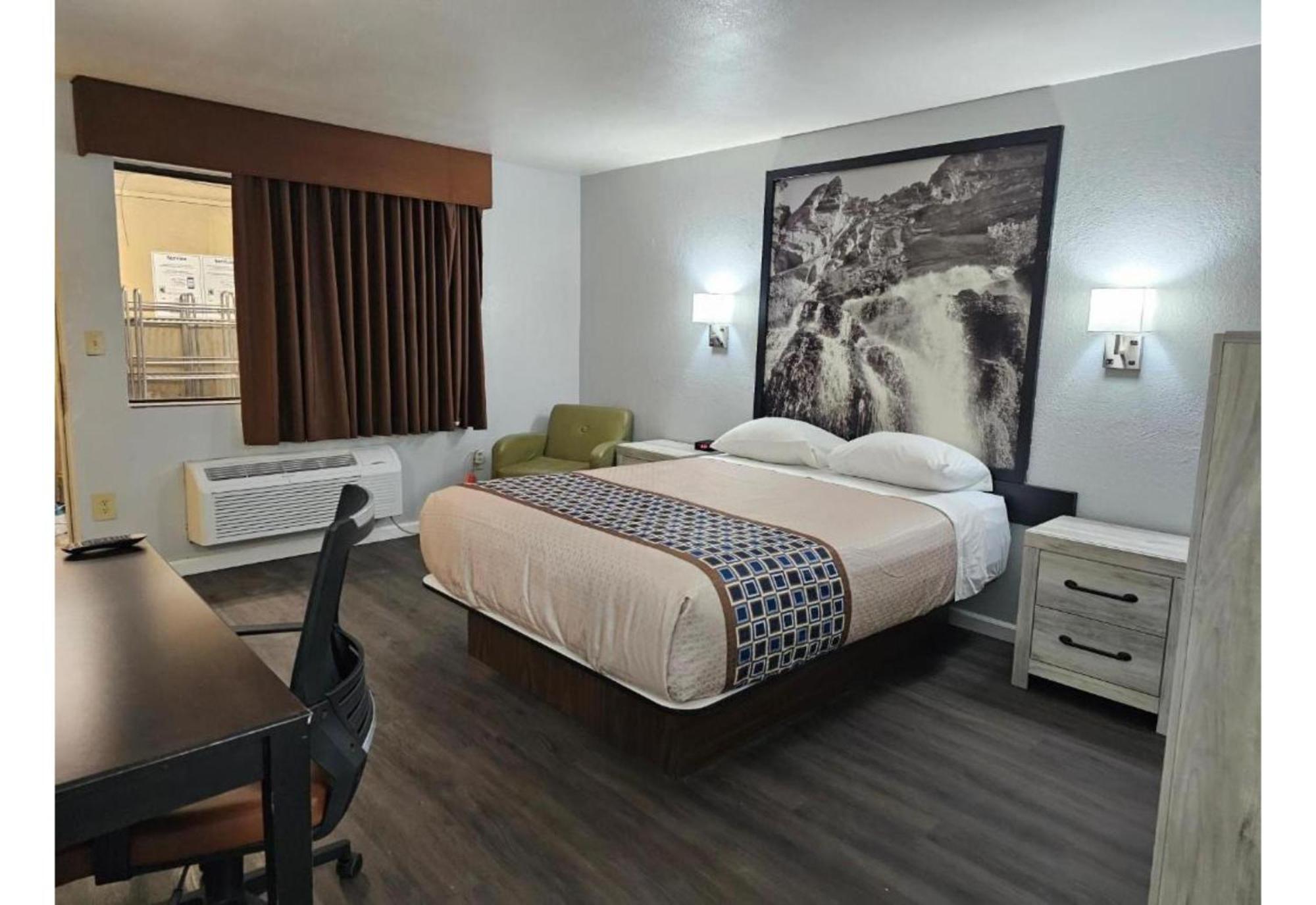 Canyon By Oyo Route-66 Hotel Flagstaff